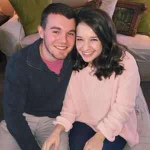 Meet your Posher, Abigail